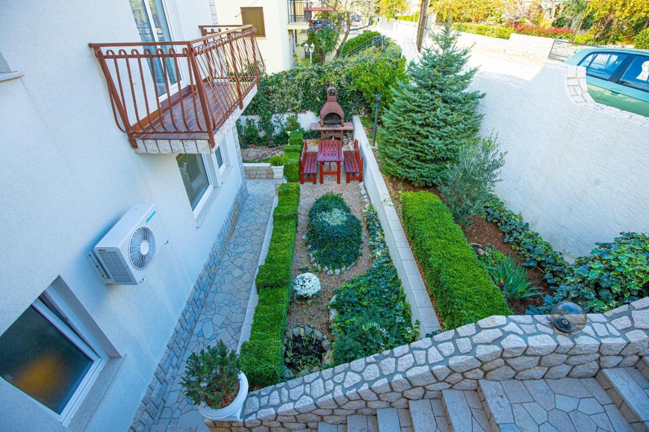 Vacattio Apartments Crikvenica Exterior photo